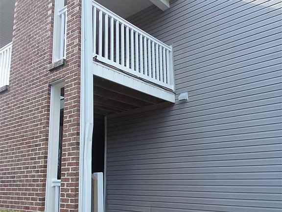 2nd image of 6644 Willow Pointe Dr NW #C