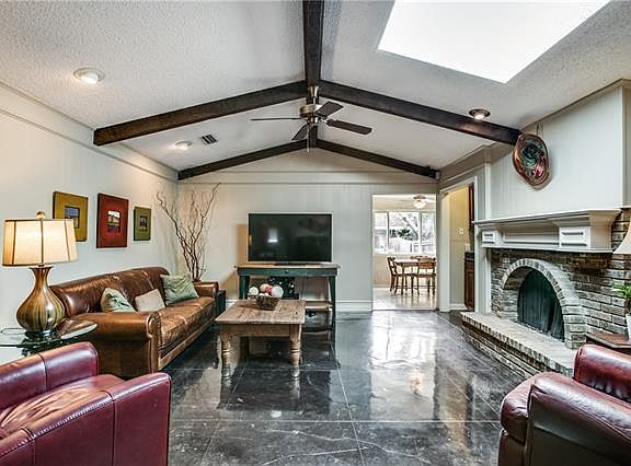 5th image of 2809 Hunters Creek Dr