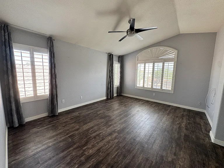 1285 W Kingbird Dr — Photo 19