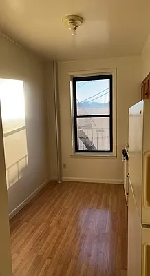 Rented by Ben Bay Realty Co. of Bay Ridge | media 12