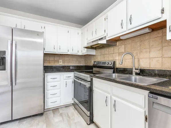 1830F N Elm St, Greensboro, NC 27408