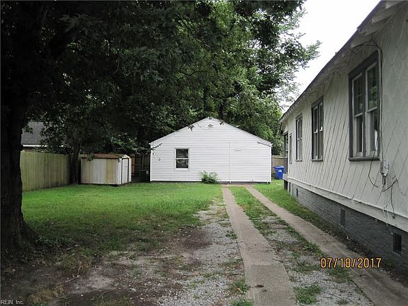 2nd image of 156 Chautauqua Ave