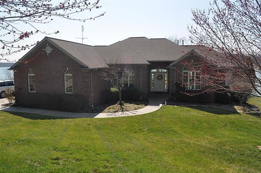 1st image of 73 W Blue Spruce Dr