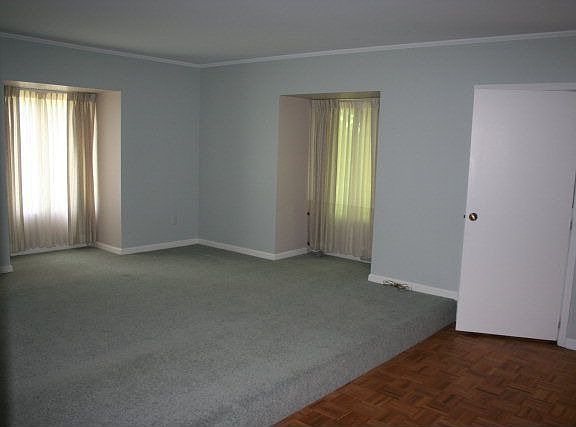 5th image of 1354 Eastern Ave
