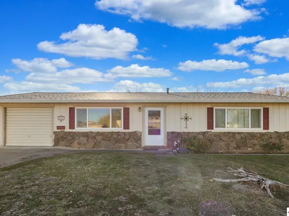 825 Hasvold Dr, Red Bluff, CA 96080