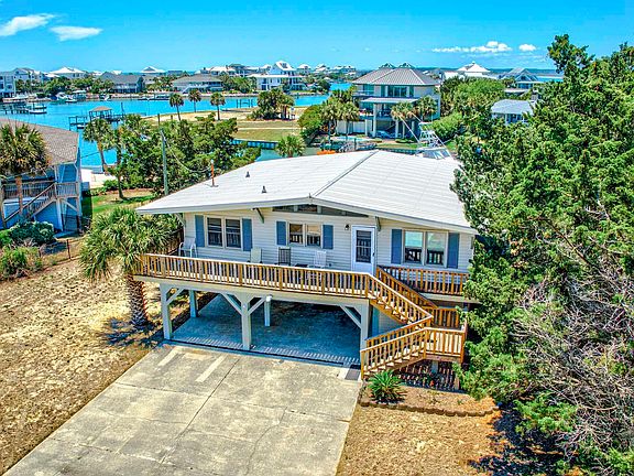 3rd image of 2228 Oyster Cove