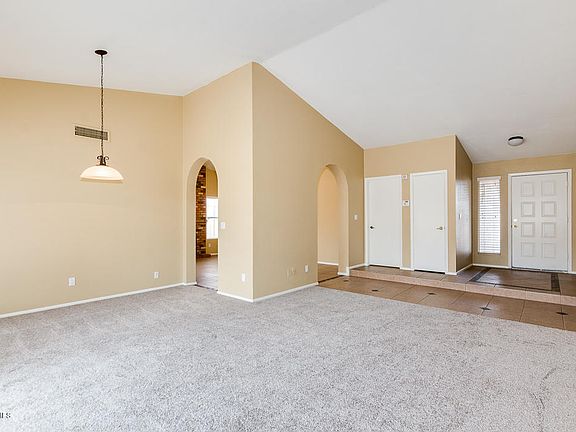 3rd image of 8101 W Aster Dr