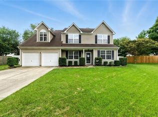 912 Brookcrest Arch, Chesapeake, VA 23320
