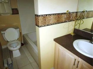 25 Crestview Ln, Waterbury, CT 06708