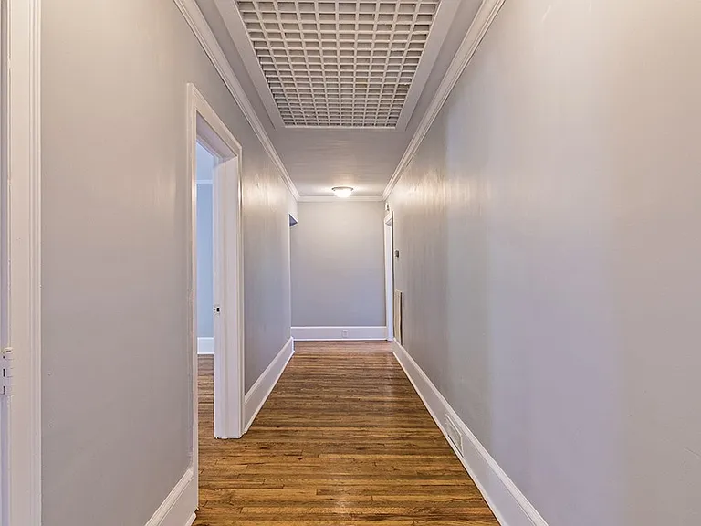 879 Nottingham Dr — Photo 14
