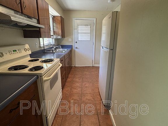 5th image of 707 Rhodes Park Dr