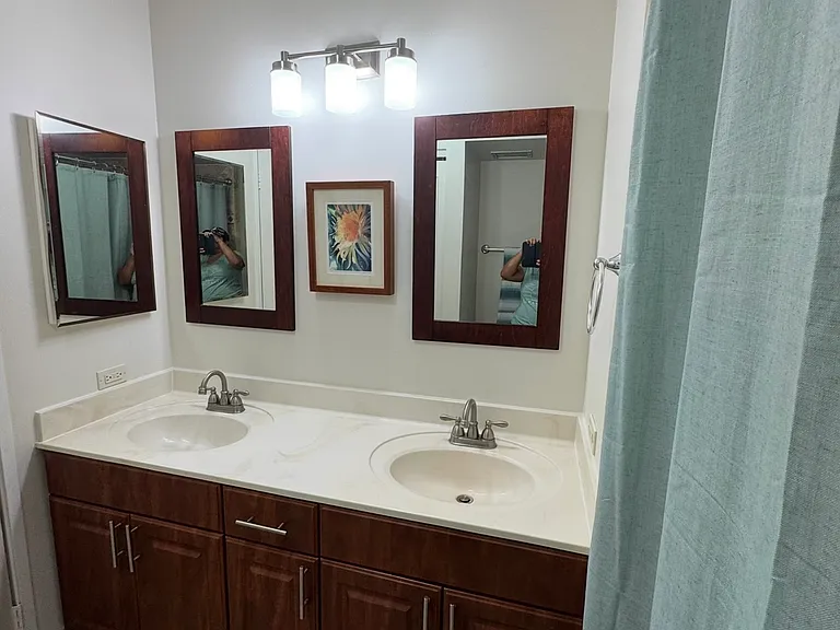 511 Hahaione St #8B — Photo 8