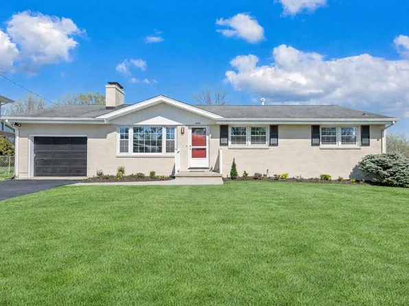 2407 Laura Rd NW, Roanoke, VA 24017