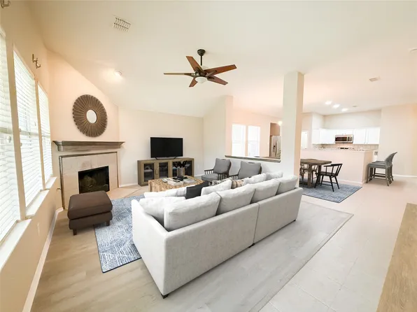 5732 Mariposa Dr, McKinney, TX 75070