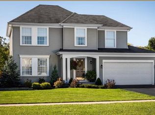 6114 Caleb Ct, Farmington, NY