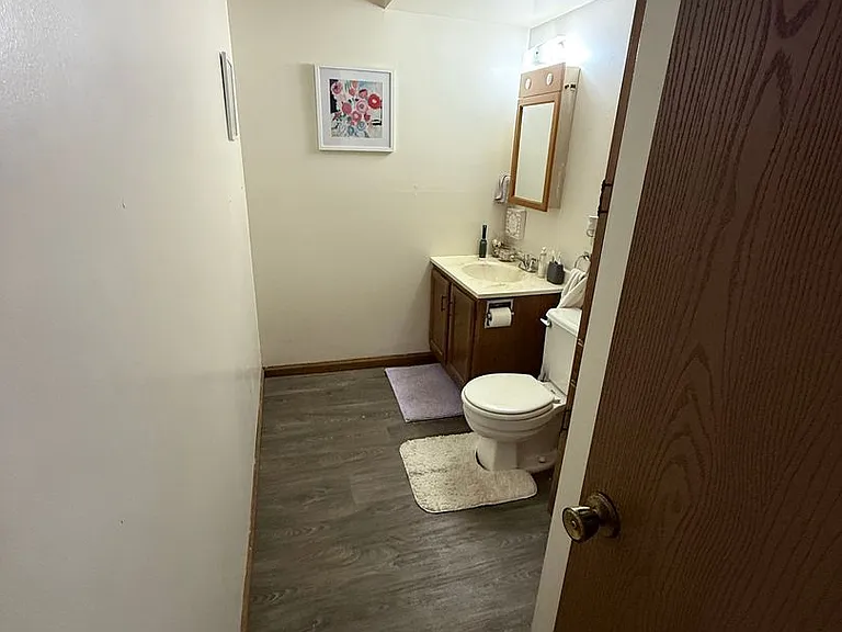 1214 Vattier St — Photo 14