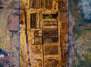 43800 Willow Rd, Belleville, MI 48111