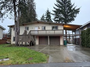 8428 Maple Ave SE, Snoqualmie, WA 98065