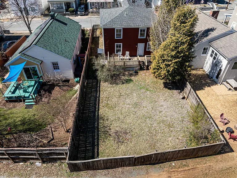 310 7th St SW — Photo 28