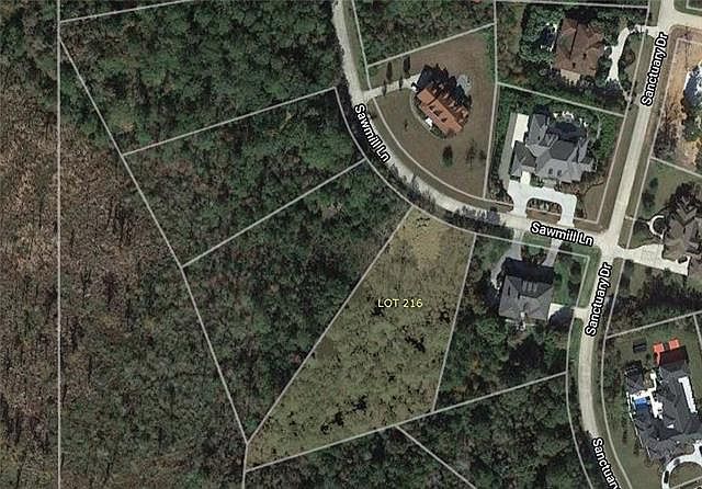 1st image of 8 Saw Mill Ln