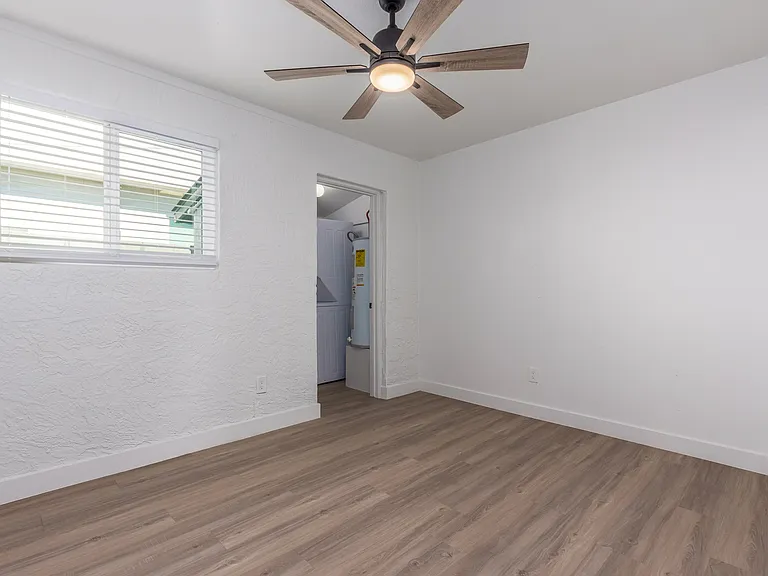 4410 N 14th St #3 — Photo 12