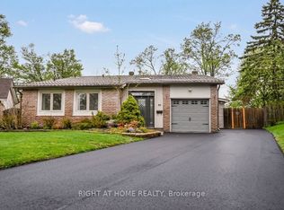 99 Oren Blvd, Barrie, ON L4N 4M3