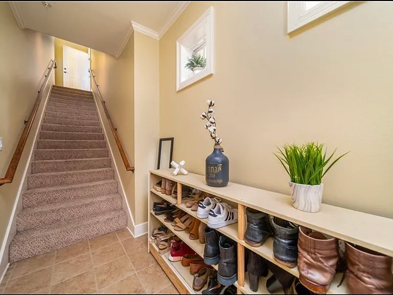 420 Ansley Blvd — Photo 11