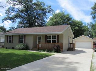 1459 Center St, Muskegon, MI 49442