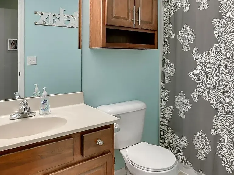 16918 Redman Ave — Photo 6