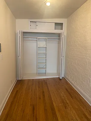 Rented by City Connections Realty | media 9