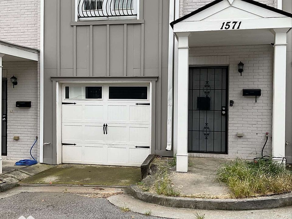 1st image of 1571 Laurel Park Pl SW #1571