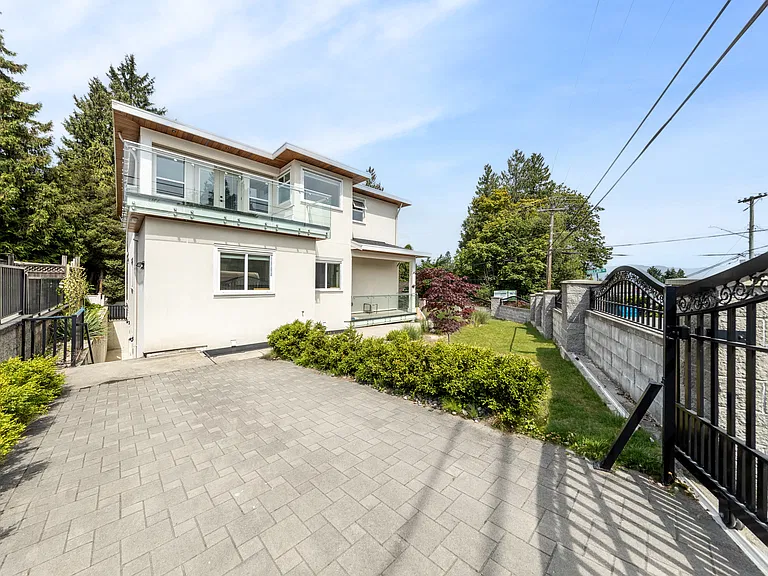 Millar Rd — Photo 19