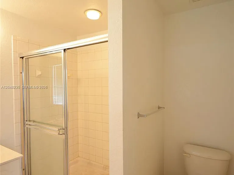6041 SW 19th Pl — Photo 21