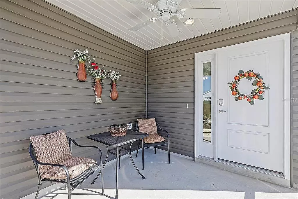 2 bed, 1203 sqft, $1,900 — Photo 4