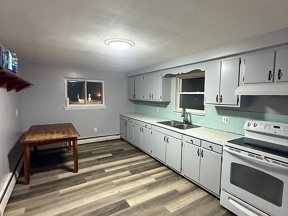 2nd image of 2006 North St APT 2