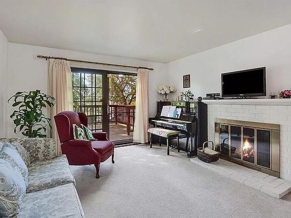 2nd image of 6606 Saint James Dr
