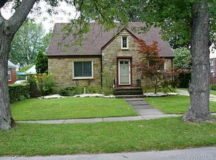 508 Walton Dr, Cheektowaga, NY 14225