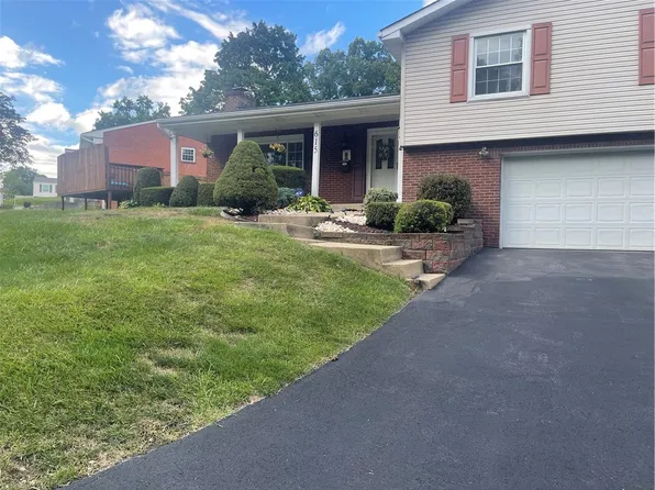 615 Vance Dr, New Kensington, PA 15068