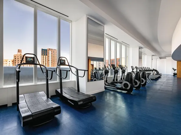 29-59 Northern Boulevard image 29 of 34