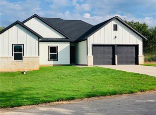 2314 Creek Dr, Granbury, TX 76048