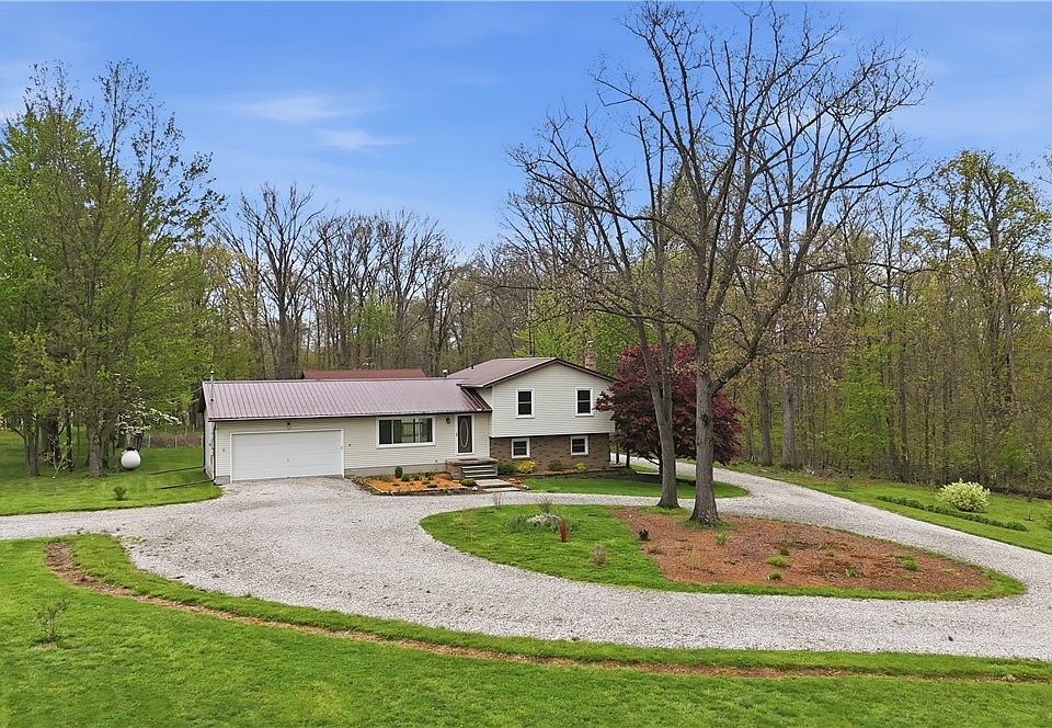 1st image of 203 Timmerman Rd