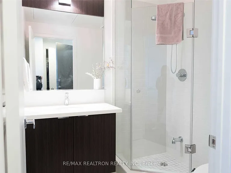 21 Widmer St #2906 — Photo 10