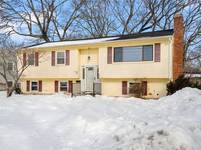 247 Asylum Rd, Warwick, RI, 02886