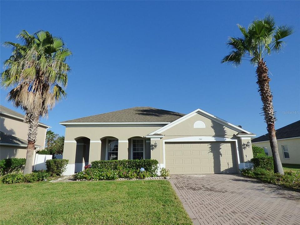 1st image of 740 Magenta Dr