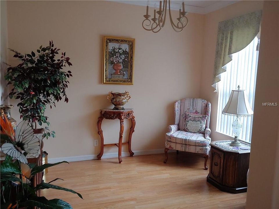 2nd image of 9101 Luncarty Dr
