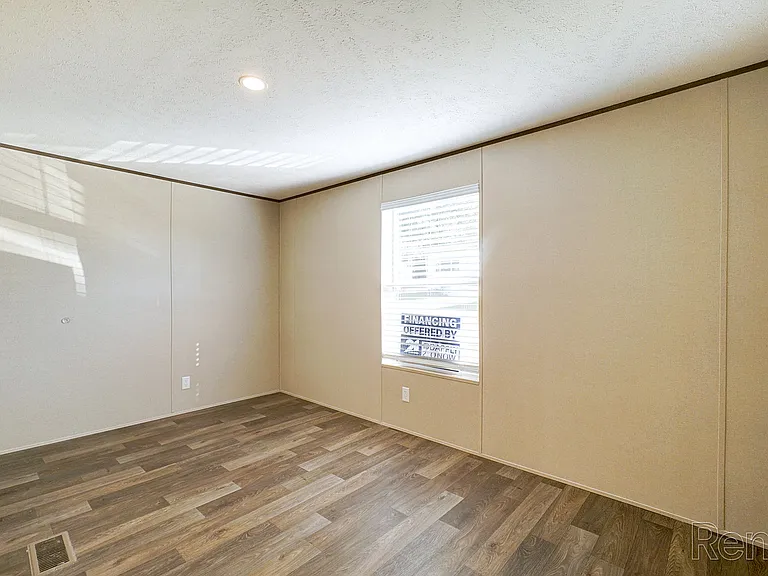 Texarkana - Rent to Own — Photo 12