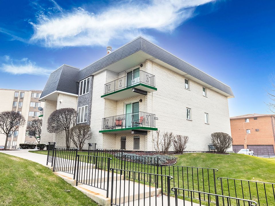 1st image of 4041 W 97th St APT 1S