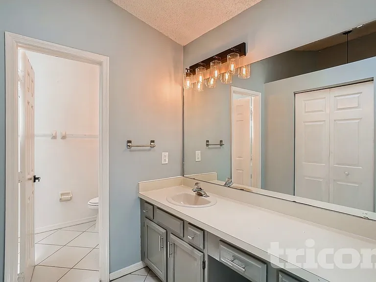 110 Yorktown Pl — Photo 11