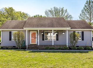 103 Kenwood Dr, Portland, TN