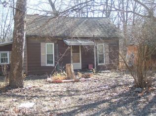 11409 Chandler Rd, Liberty, MO 64068
